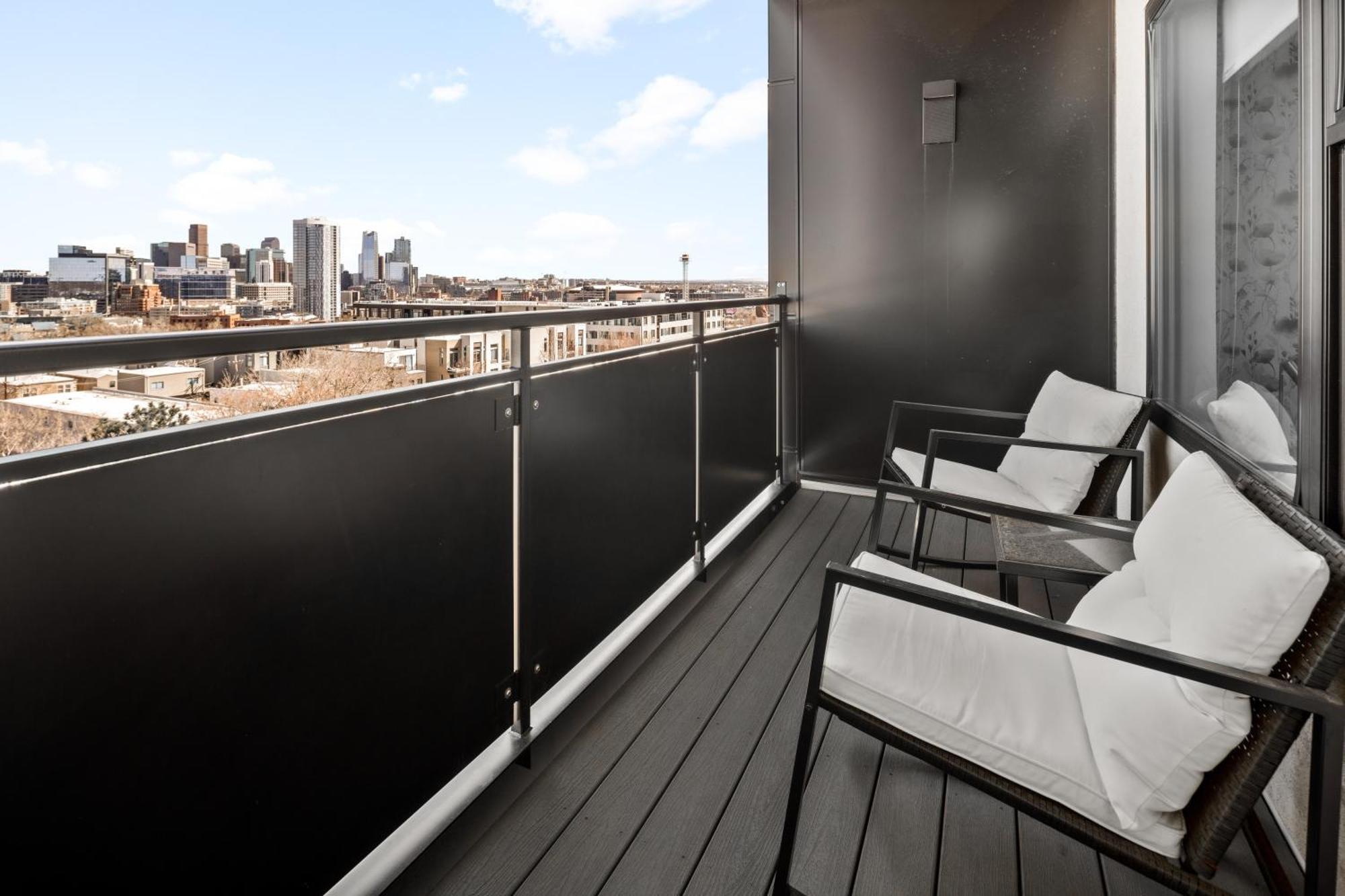 Top Floor | Amazing Windows | Zuni Lofts DEN Exterior photo